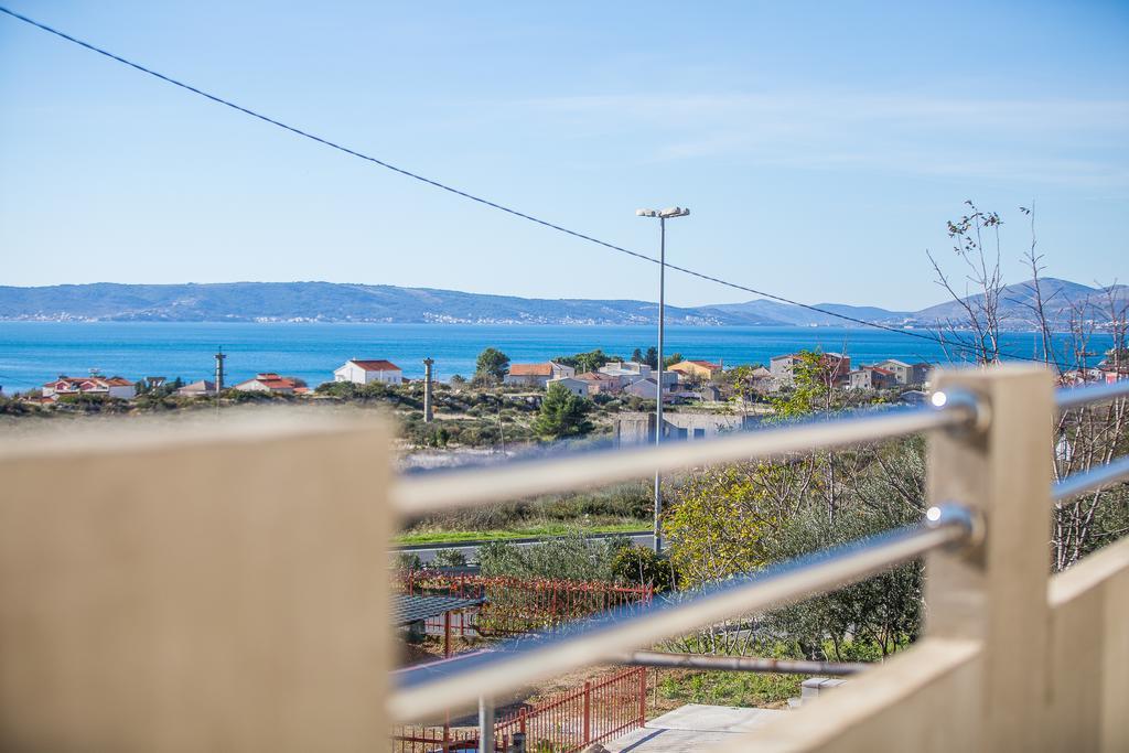 Apartments Mira Kaštela المظهر الخارجي الصورة